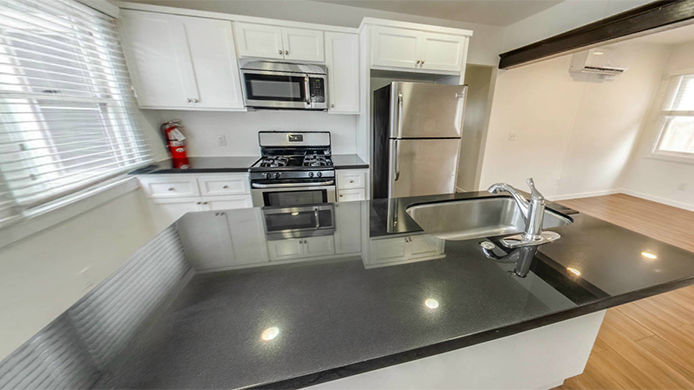 1041 W 30th Street, Los Angeles
