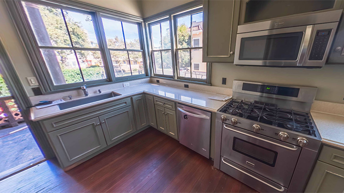 1140 W Adams Blvd Unit B