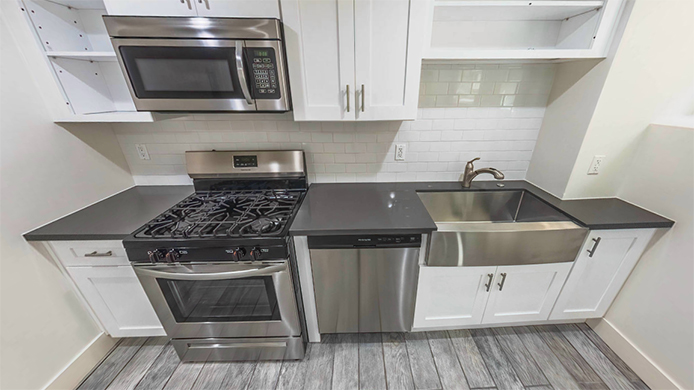 1140 W Adams Blvd Unit C